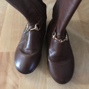 Size 10 guc brown Janie and jack boots